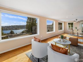 559 McGraw Street 402, Seattle WA 98109