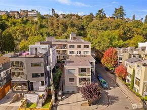 559 McGraw Street 402, Seattle WA 98109