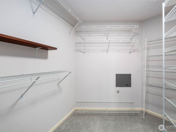 559 McGraw Street 402, Seattle WA 98109