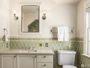 1268 Parkside Drive E, Seattle WA 98112