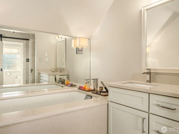 1268 Parkside Drive E, Seattle WA 98112