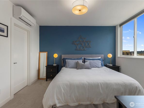 3418 A 23rd Avenue W, Seattle WA 98199
