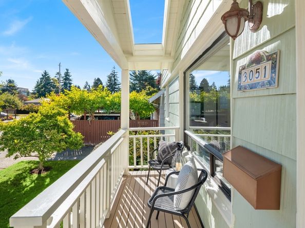 3051 48th Avenue SW, Seattle WA 98116