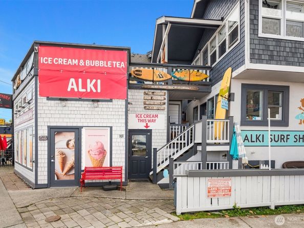 3051 48th Avenue SW, Seattle WA 98116