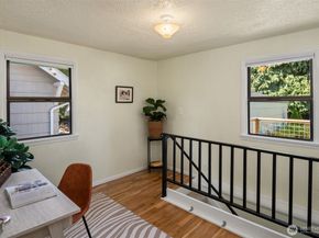 3051 48th Avenue SW, Seattle WA 98116