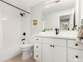 1724 Martin Luther King Jr Way, Seattle WA 98122