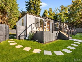 1724 Martin Luther King Jr Way, Seattle WA 98122