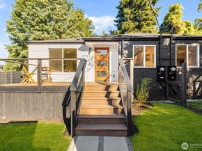 1724 Martin Luther King Jr Way, Seattle WA 98122