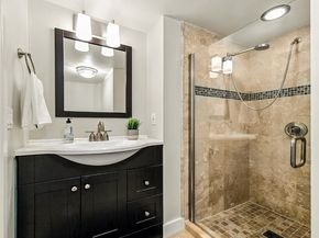 1939 E Crescent Drive, Seattle WA 98112