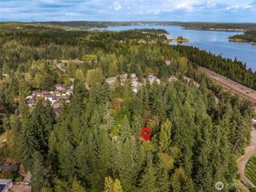 1362 Carr Boulevard, Bremerton WA 98312