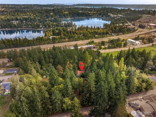 1362 Carr Boulevard, Bremerton WA 98312