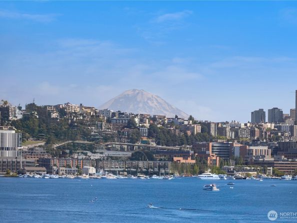 3421 Albion Place N, Seattle WA 98103