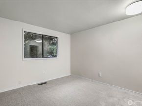 9804 237th Place SW, Edmonds WA 98020