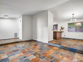 9804 237th Place SW, Edmonds WA 98020