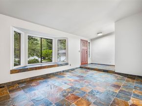 9804 237th Place SW, Edmonds WA 98020