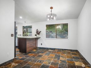 9804 237th Place SW, Edmonds WA 98020
