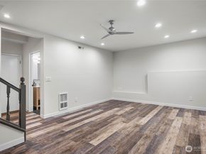 9804 237th Place SW, Edmonds WA 98020
