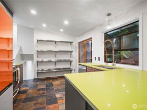 9804 237th Place SW, Edmonds WA 98020