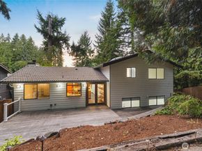 9804 237th Place SW, Edmonds WA 98020