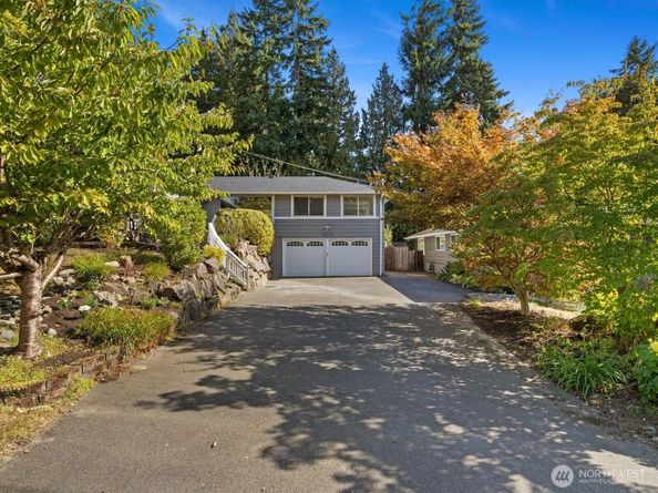 19116 106th Avenue NE, Bothell WA 98011