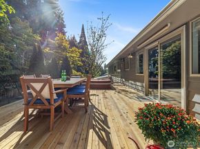 19116 106th Avenue NE, Bothell WA 98011