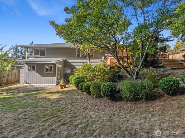 19116 106th Avenue NE, Bothell WA 98011