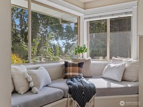 19116 106th Avenue NE, Bothell WA 98011