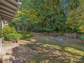 19116 106th Avenue NE, Bothell WA 98011