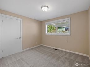 19116 106th Avenue NE, Bothell WA 98011