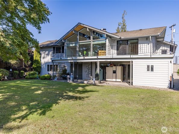 2740 Forest Ridge Drive SE, Auburn WA 98002