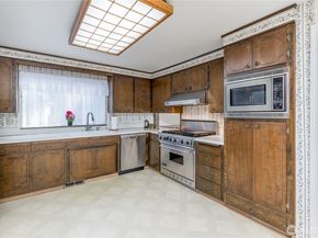 2740 Forest Ridge Drive SE, Auburn WA 98002
