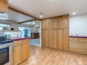 2740 Forest Ridge Drive SE, Auburn WA 98002