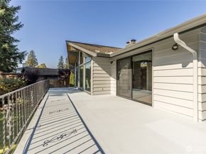 2740 Forest Ridge Drive SE, Auburn WA 98002