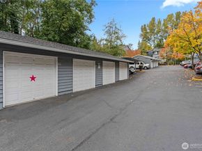 23410 18th Avenue S I102, Des Moines WA 98198