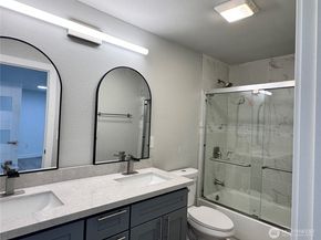 213 Willow Street, Bremerton WA 98310