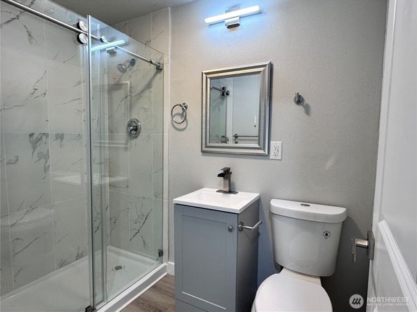 213 Willow Street, Bremerton WA 98310