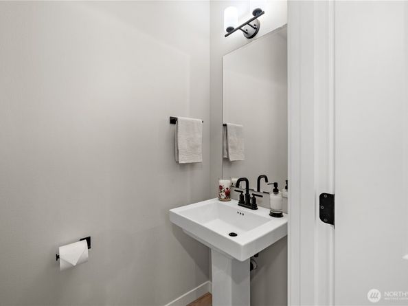 11124 43rd Avenue SE, Everett WA 98208