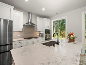 11124 43rd Avenue SE, Everett WA 98208