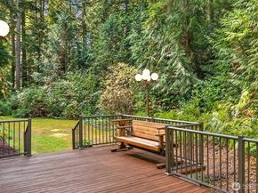 20614 NE 181st Place, Woodinville WA 98077