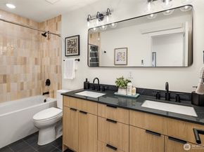 13766 22nd Avenue NE, Seattle WA 98125