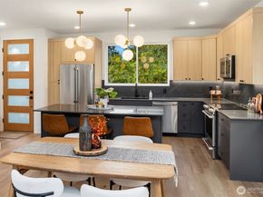 13766 22nd Avenue NE, Seattle WA 98125