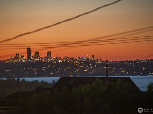 714 High Avenue S, Renton WA 98057