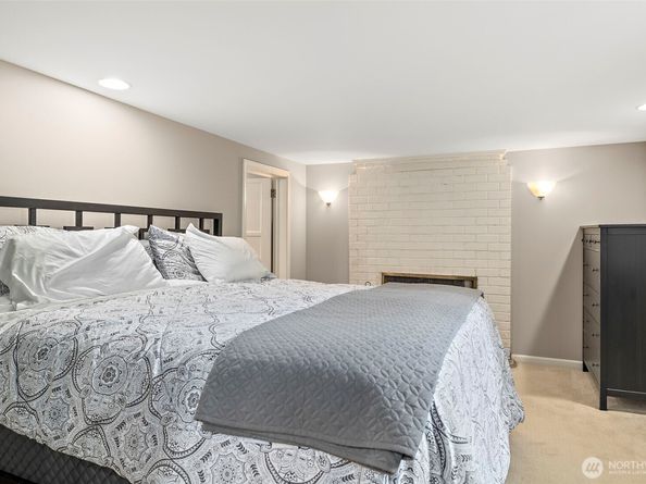 10127 Waters Avenue S, Seattle WA 98178