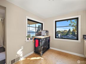 10127 Waters Avenue S, Seattle WA 98178