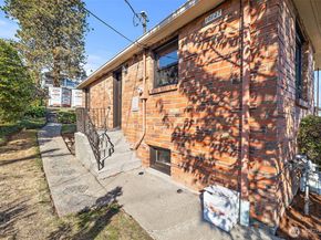 10127 Waters Avenue S, Seattle WA 98178