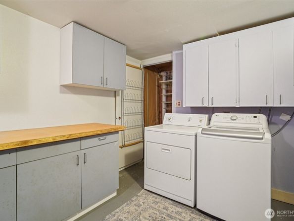 16261 12th Avenue NE, Shoreline WA 98155