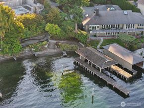 7220 North Mercer Way, Mercer Island WA 98040