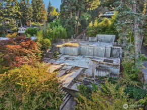 7220 North Mercer Way, Mercer Island WA 98040