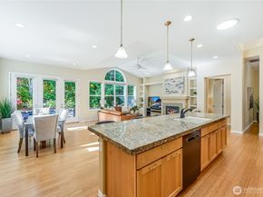12115 Big Leaf Way NE, Redmond WA 98053