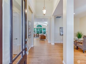 12115 Big Leaf Way NE, Redmond WA 98053